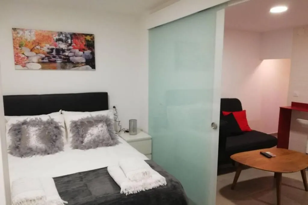 M1 Cool Loft 1 Min Walk To Metro 15 Min Center By Metro Apartment Esplugues de Llobregat